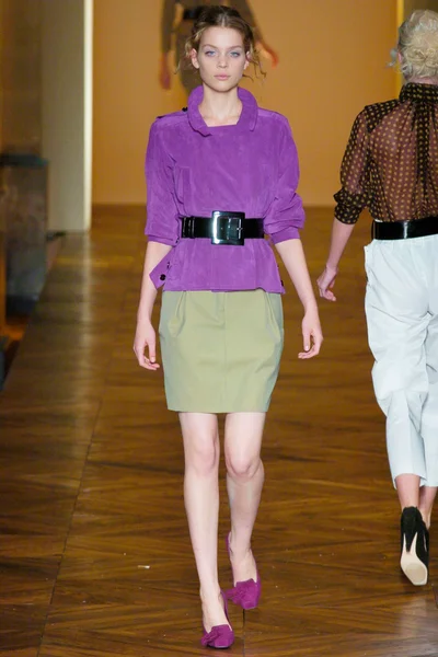 Look 19